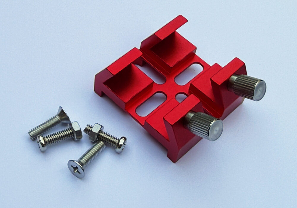 Dovetail clamp for Nexus eFinder with screws angled top view